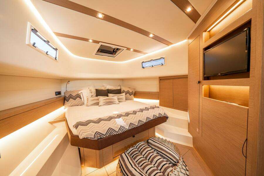 MORGAN 1 43ft Pardo Yachts Yacht For Sale