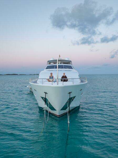 2004 Ferretti Yachts 