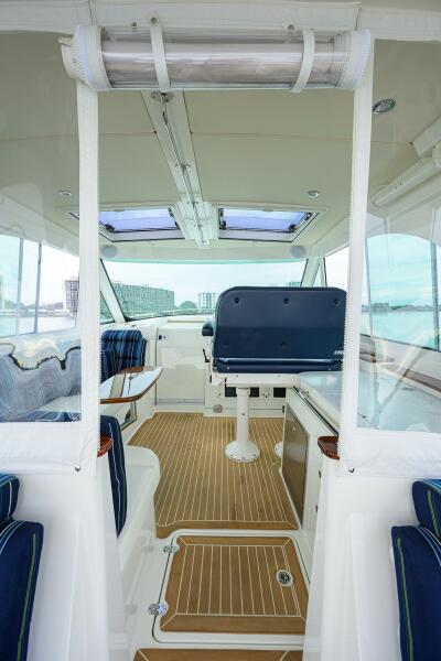 40' 2022 Hinckley 40X