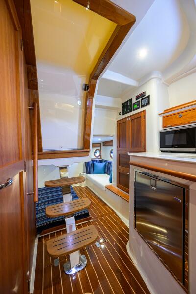 40' 2022 Hinckley 40X