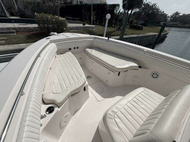 30ft Grady White Yacht For Sale