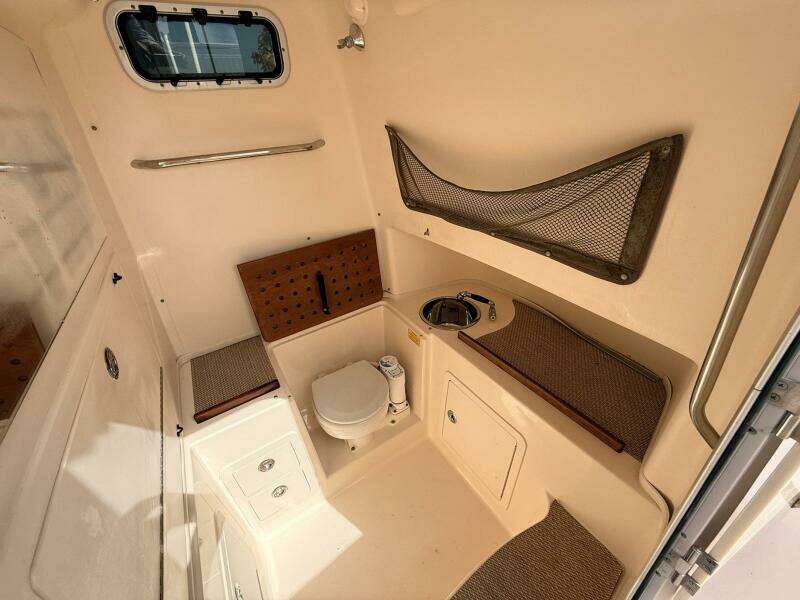 30ft Grady White Yacht For Sale