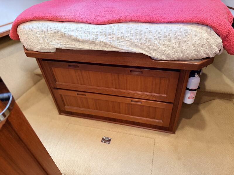 37' 2000 Nordic Tugs 37