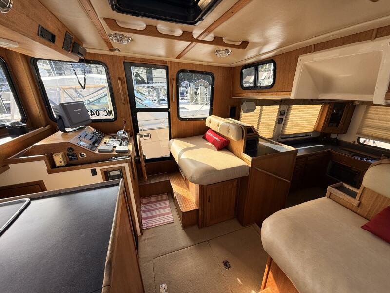 37' 2000 Nordic Tugs 37