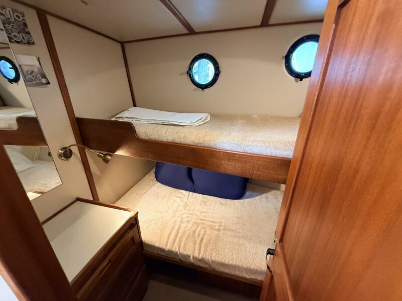 37' 2000 Nordic Tugs 37