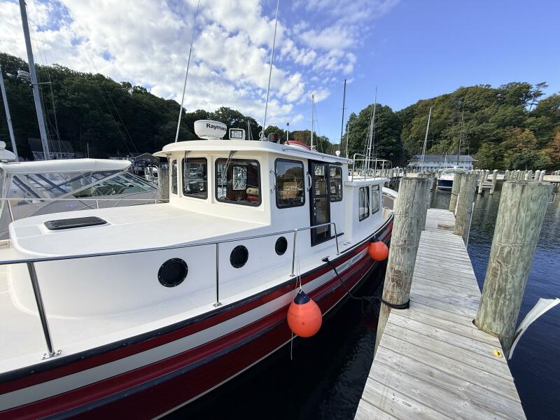 37' 2000 Nordic Tugs 37