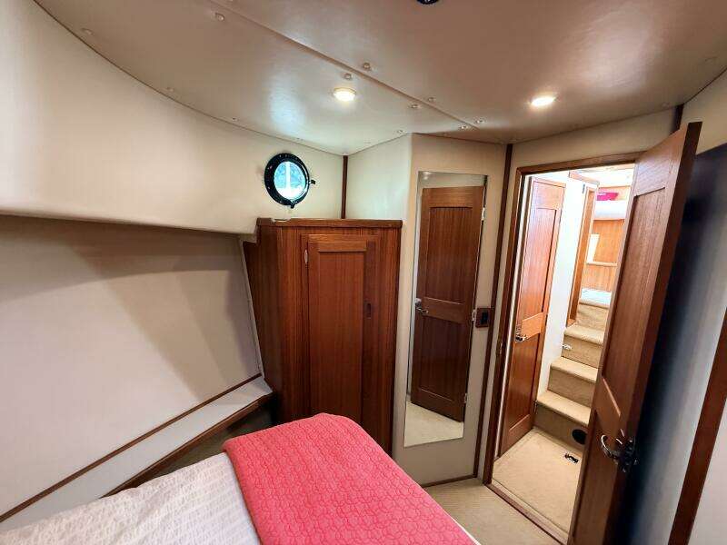 NOMAD 37ft Nordic Tugs Yacht For Sale