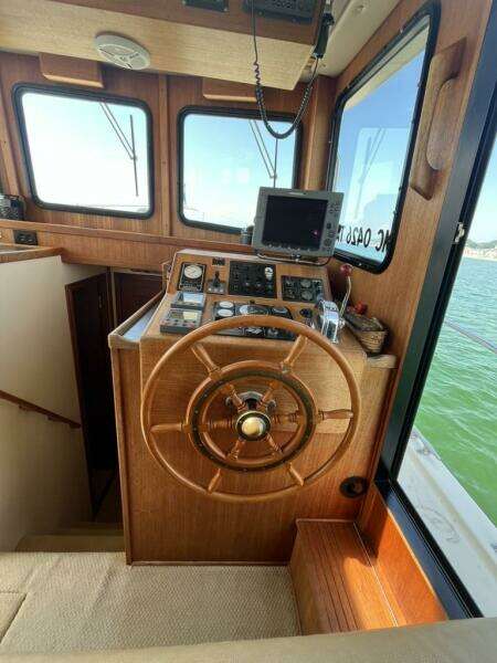NOMAD 37ft Nordic Tugs Yacht For Sale