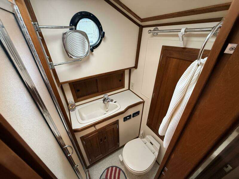 NOMAD 37ft Nordic Tugs Yacht For Sale