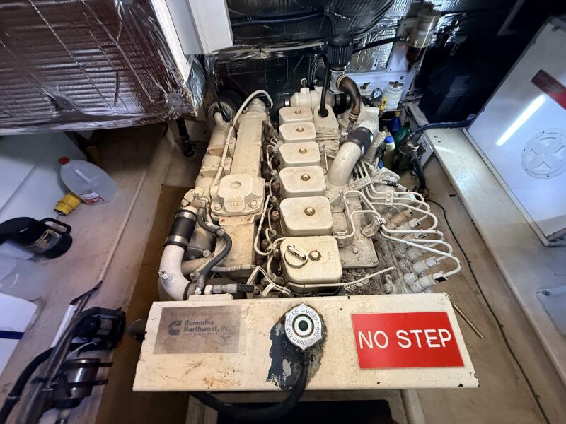 37' 2000 Nordic Tugs 37