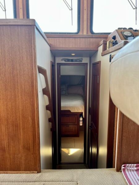 37' 2000 Nordic Tugs 37