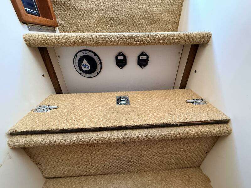 NOMAD 37ft Nordic Tugs Yacht For Sale