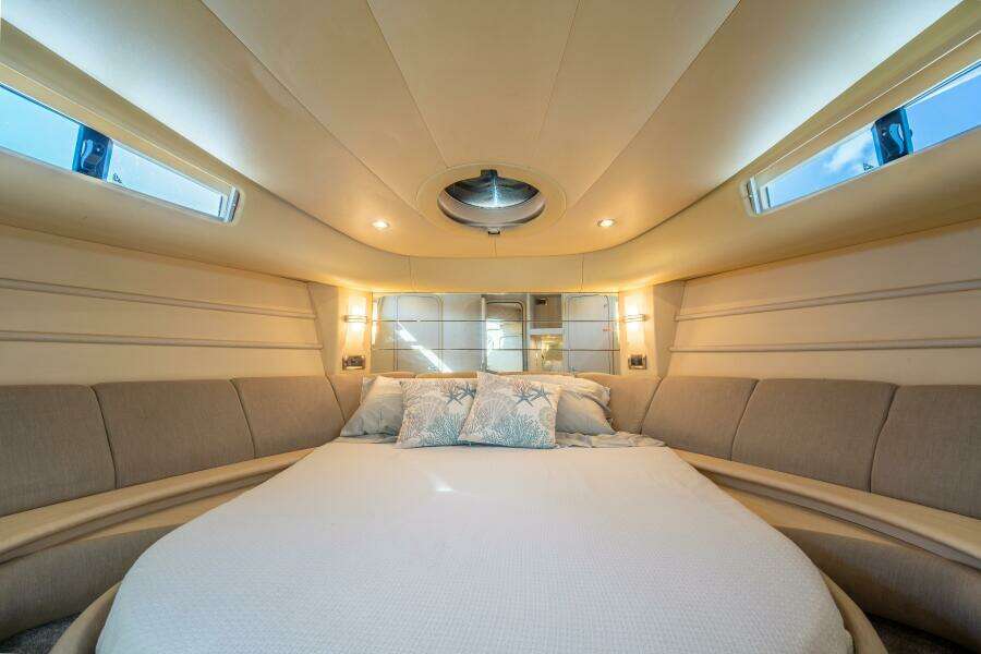 46ft Azimut Yacht For Sale