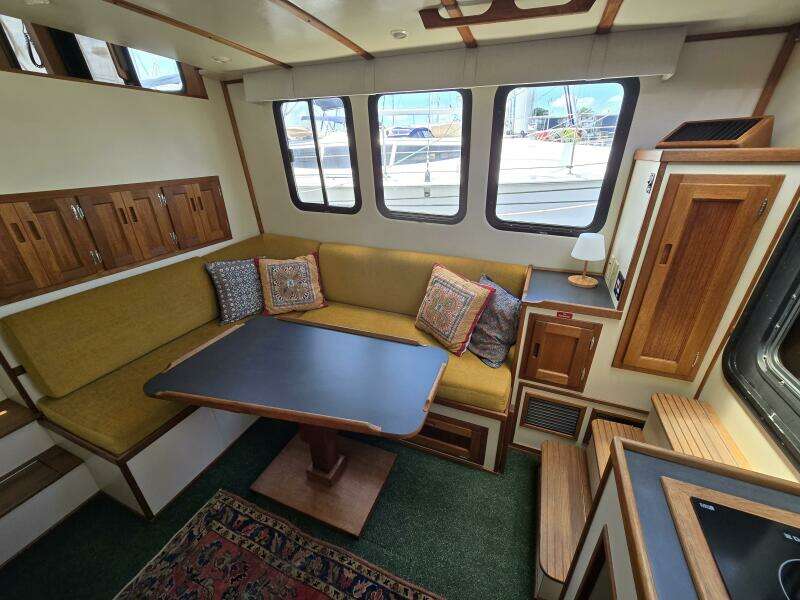 Peety 32ft Nordic Tugs Yacht For Sale