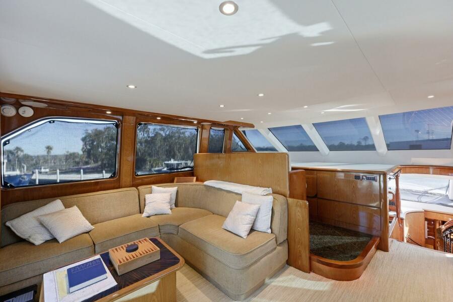 95' 2008 Cheoy Lee 95 Motor Yacht