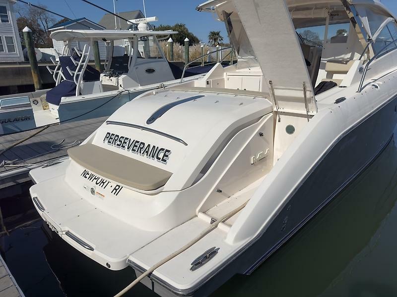 41' 2015 Pursuit SC 365i Sport Coupe