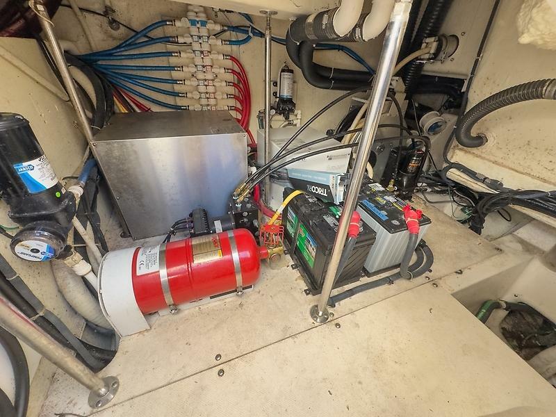 41' 2015 Pursuit SC 365i Sport Coupe