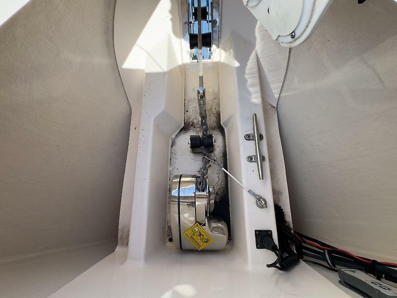 41' 2015 Pursuit SC 365i Sport Coupe