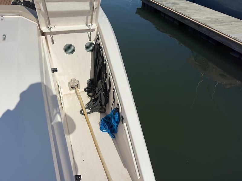 41' 2015 Pursuit SC 365i Sport Coupe