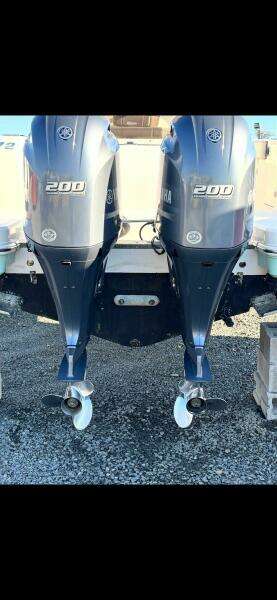 27ft Robalo Yacht For Sale