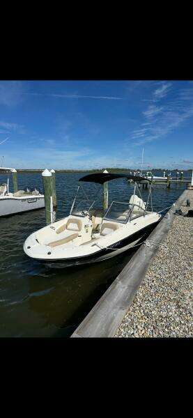 19ft Stingray Yacht For Sale