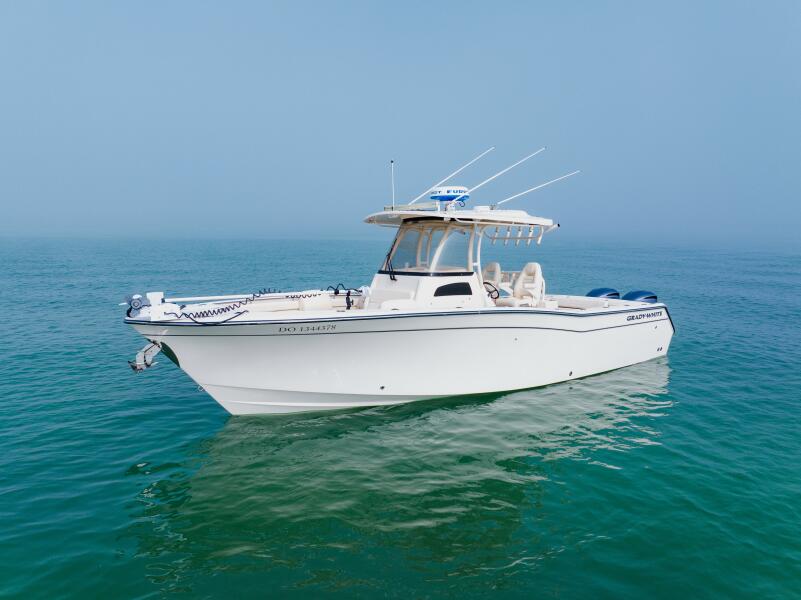 30' 2021 Grady-White 306 Canyon