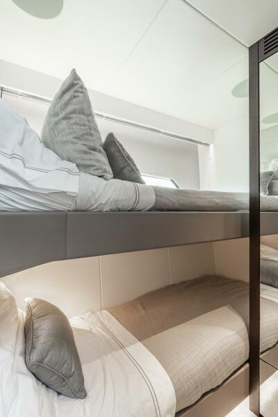 60' 2021 Sunseeker Predator 60 EVO