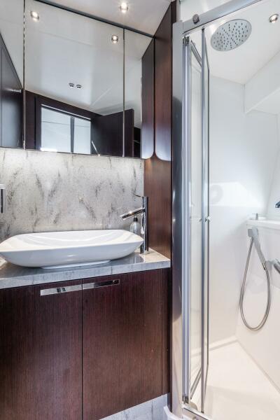 60' 2021 Sunseeker Predator 60 EVO