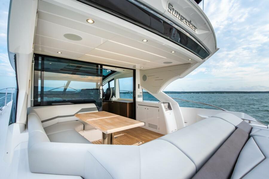 60' 2021 Sunseeker Predator 60 EVO