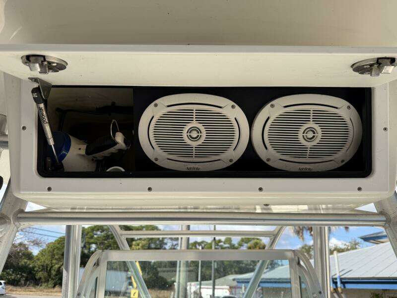 26ft Regulator Yacht For Sale