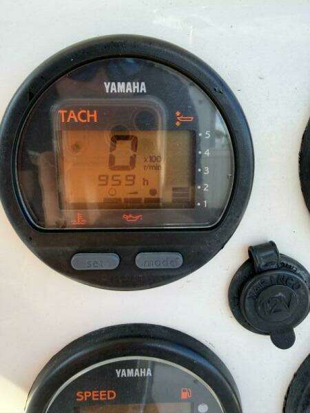 26ft Regulator Yacht For Sale