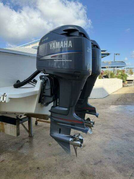 26ft Regulator Yacht For Sale