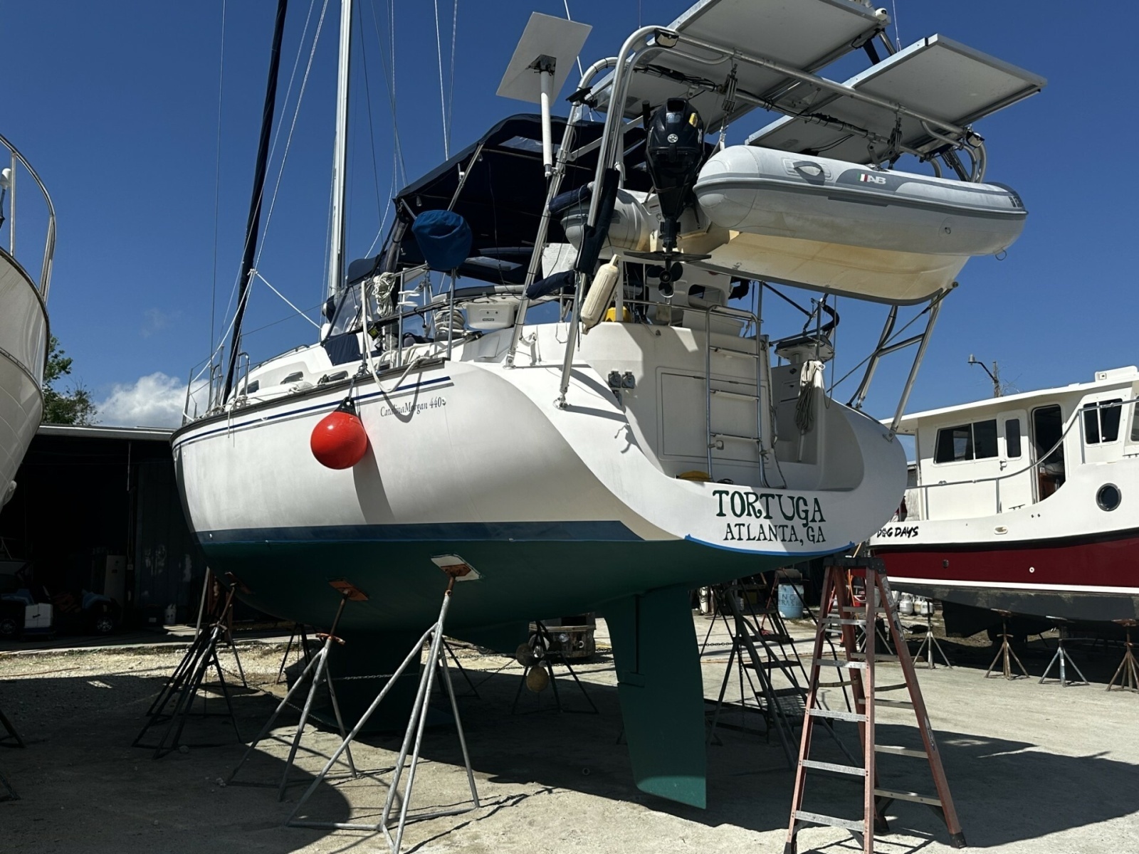 2005 Catalina Morgan 440