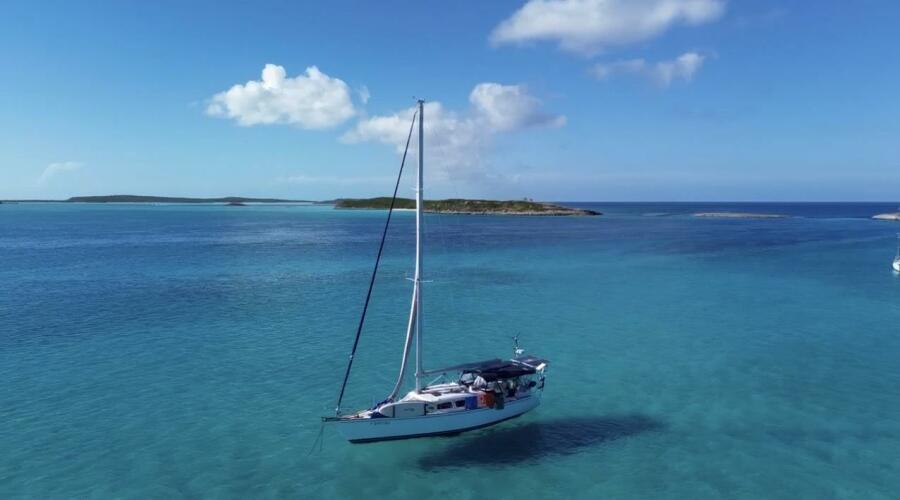 45' 2005 Catalina Morgan 440