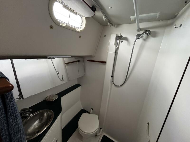 45' 2005 Catalina Morgan 440