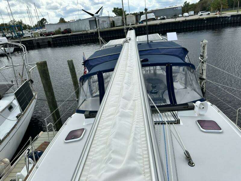 2005 Catalina Morgan 440