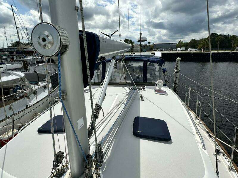 2005 Catalina Morgan 440