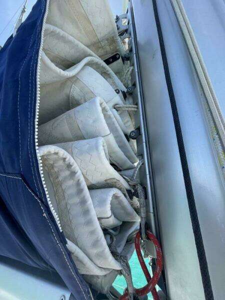 Blue Moana 47ft Beneteau Yacht For Sale