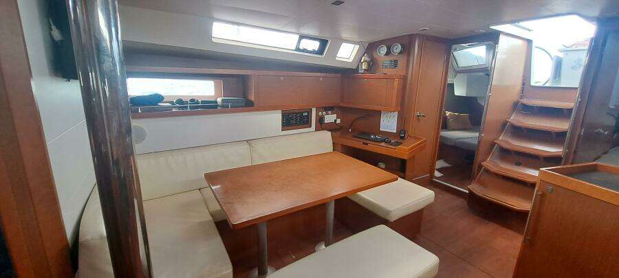 Buka 45ft Beneteau Yacht For Sale