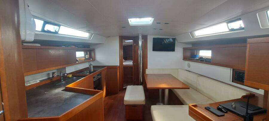 Buka 45ft Beneteau Yacht For Sale
