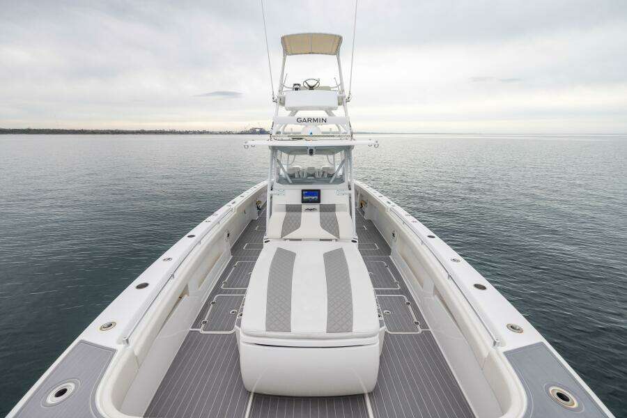 40ft Invincible Yacht For Sale