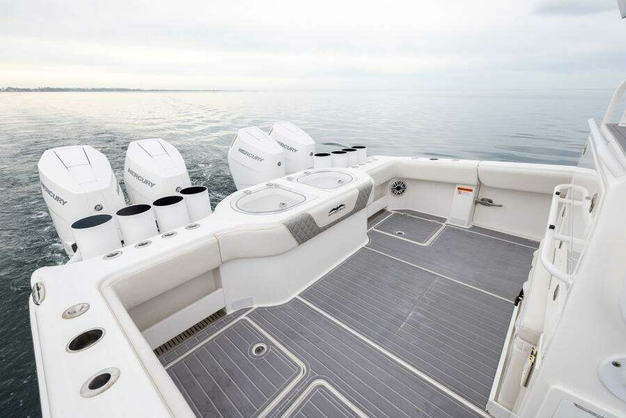 40ft Invincible Yacht For Sale