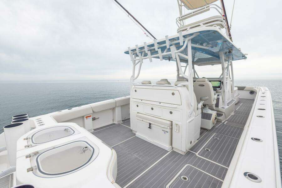 40ft Invincible Yacht For Sale