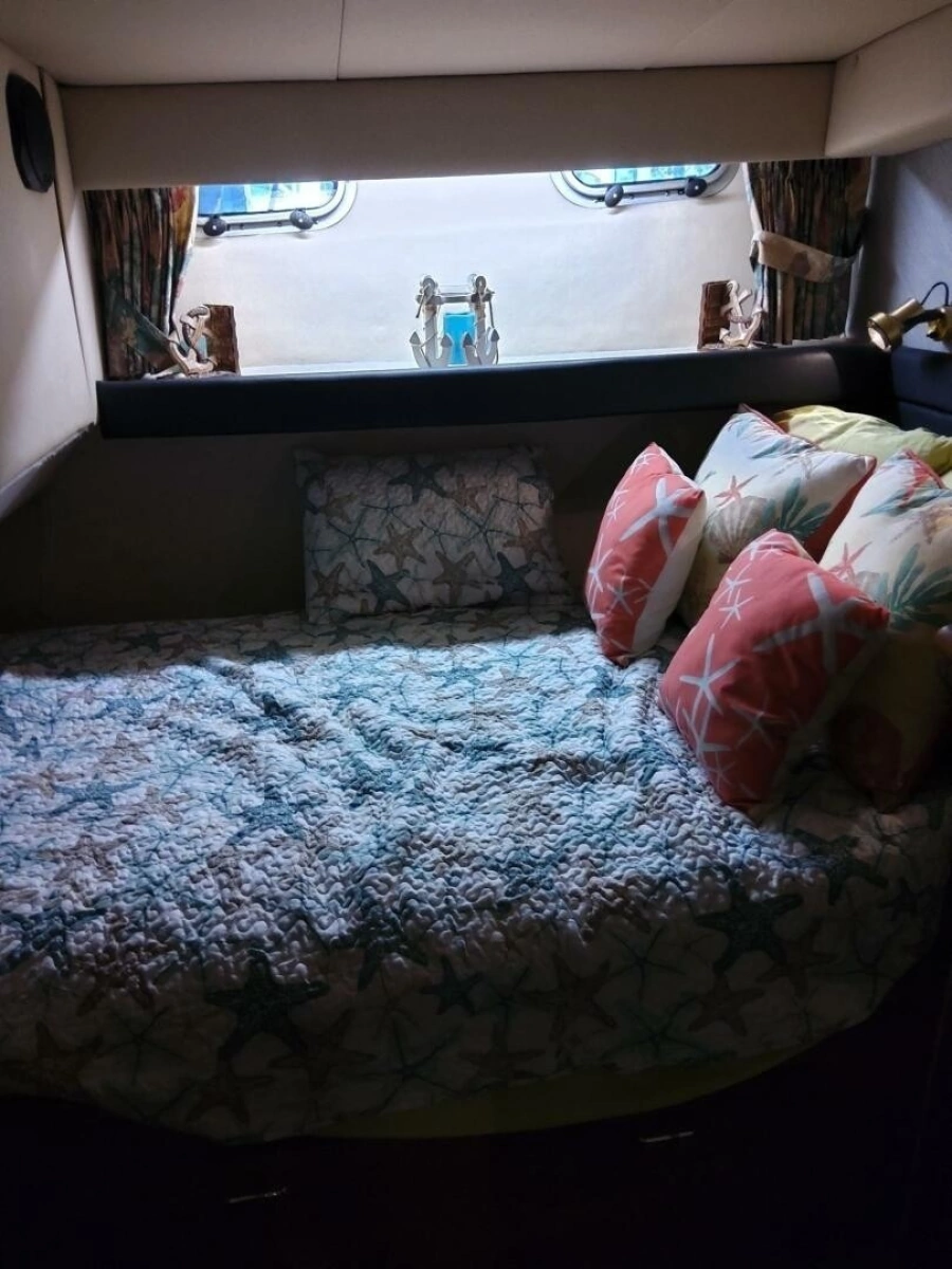 1991 Bayliner 4588 Pilothouse