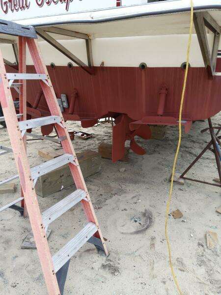 45ft Bayliner Yacht For Sale