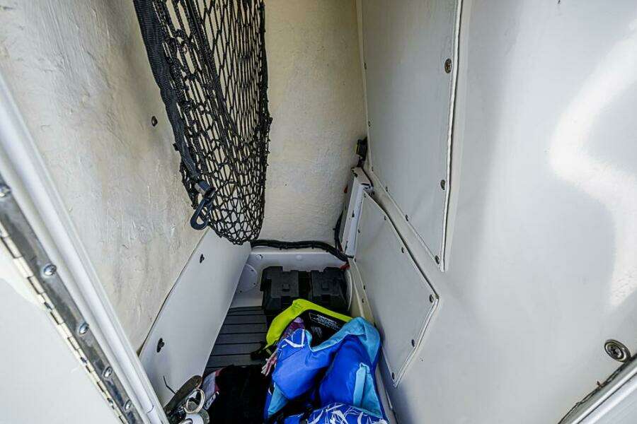 26ft NauticStar Yacht For Sale