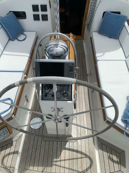 44' 1983 Little Harbor 44