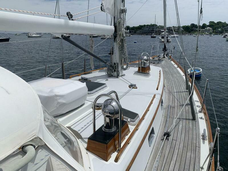 44' 1983 Little Harbor 44