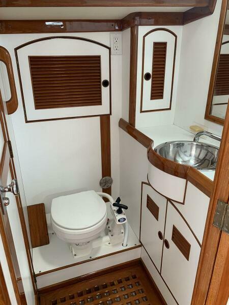 44' 1983 Little Harbor 44