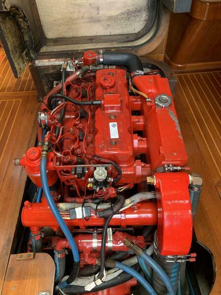 44' 1983 Little Harbor 44